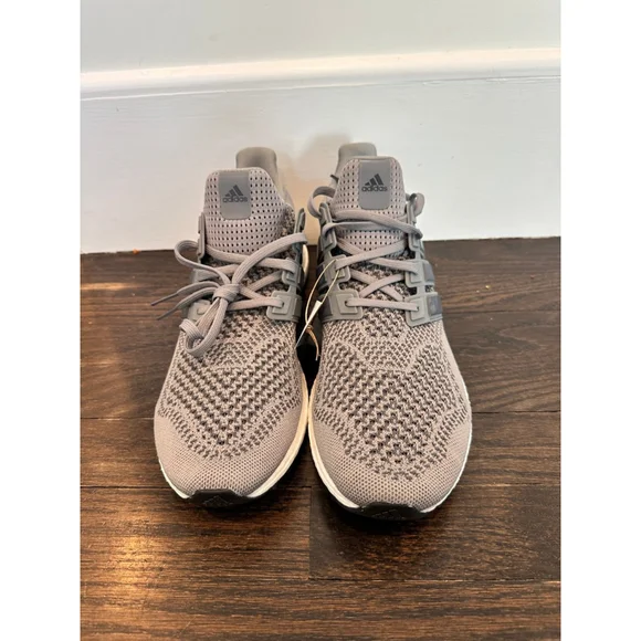 Adidas Ultraboost 1.0 DNA Grey Running Athletic Sneakers Men's Size 9 HQ4200 - Picture 4 of 5